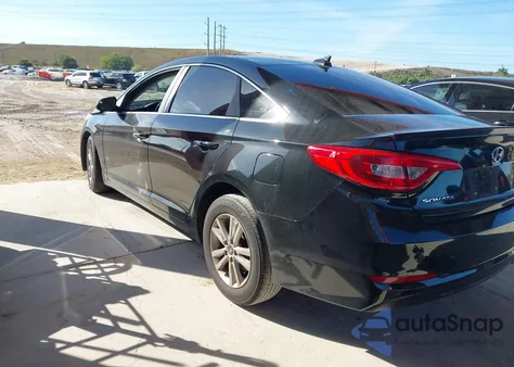 2015 Hyundai Sonata Se z USA, uszkodzony, nr VIN 5NPE24AF6FH123503